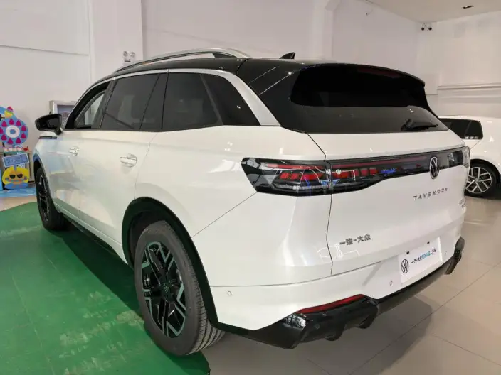 Range Rover 2026 Model 450TSI 4WD Supreme Edition – фото 3