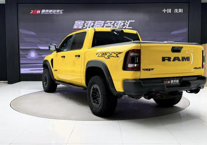 RAM Trucks 2023 Model 6.2T Automatic 4WD 5 seat Parallel Imported – фото 5