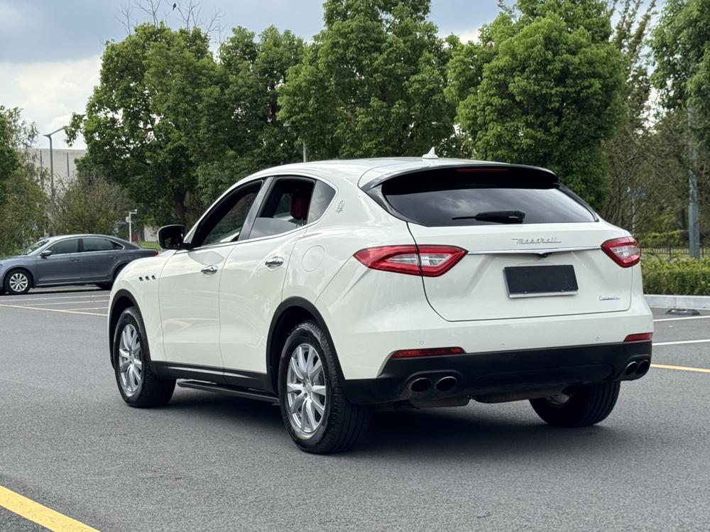 Maserati Levante 2016 3.0T Levante – фото 18