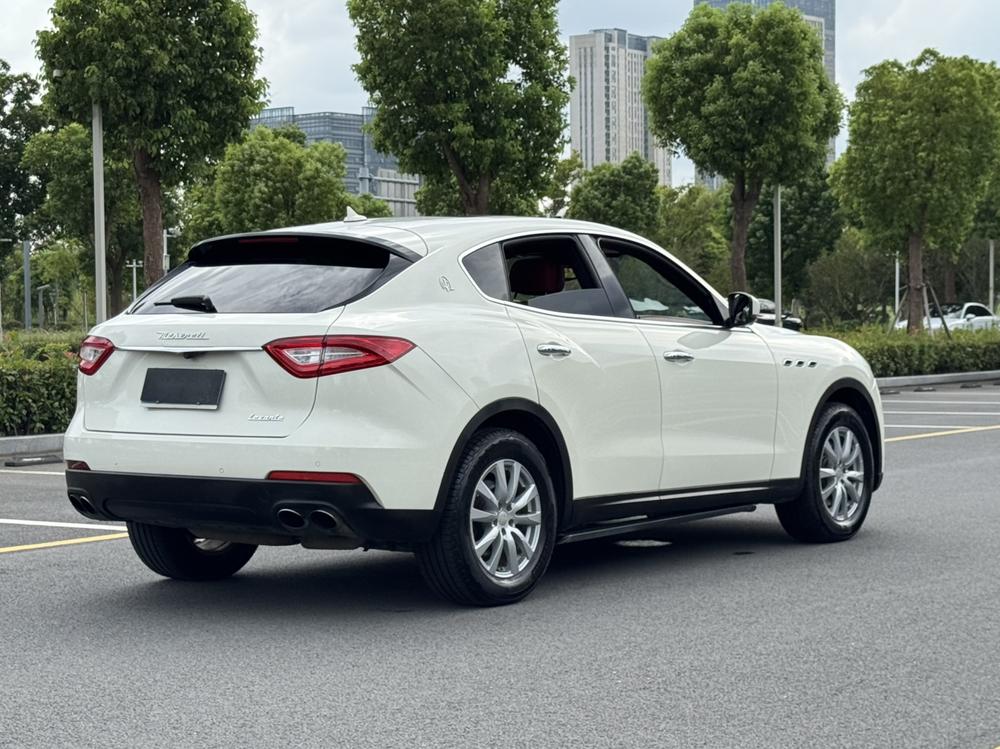 Maserati Levante 2016 3.0T Levante – фото 24