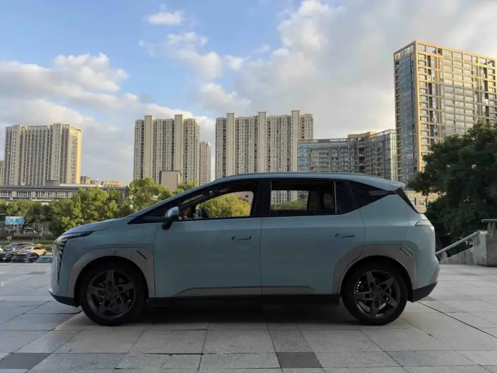 AION Y 2022 Model PLUS 70 Technology Edition