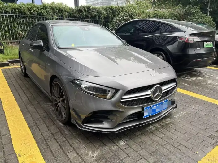 Mercedes-Benz A-Class AMG 2022 Model AMG A 35 L 4MATIC – фото 2