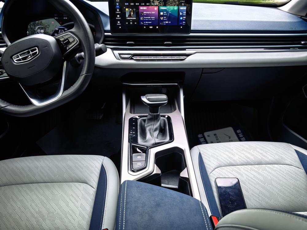 Geely Emgrand 2022 4th Gen 1.5L CVT Flagship – фото 16
