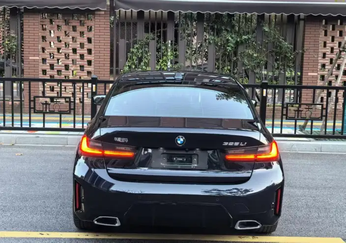 BMW 3 Series 2025 Model 325Li M Sports Set – фото 5