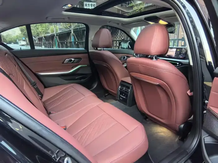 BMW 3 Series 2025 Model 325Li M Sports Set – фото 9
