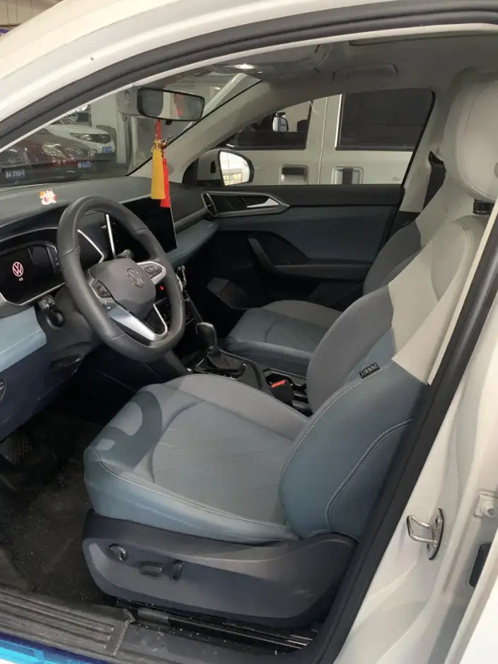 Volkswagen Tharu 2023 Model 300TSI 2WD Full Moon Edition – фото 9