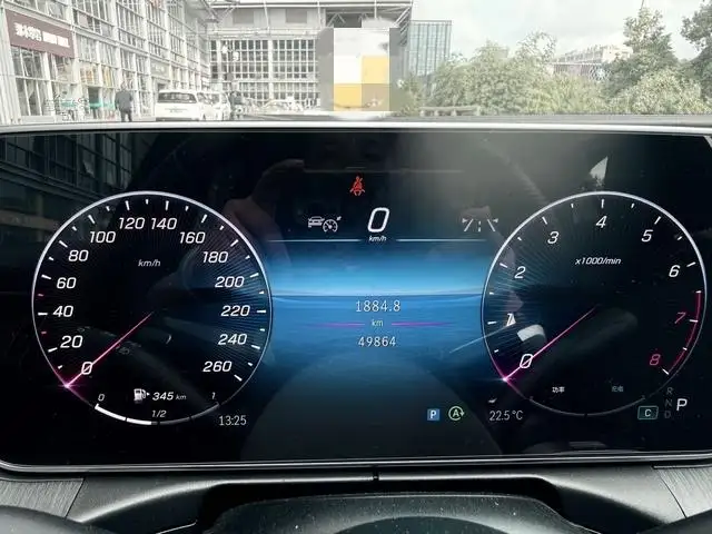 Mercedes-Benz C-Class 2023 Model Facelift II C 260 L Sports Edition – фото 9
