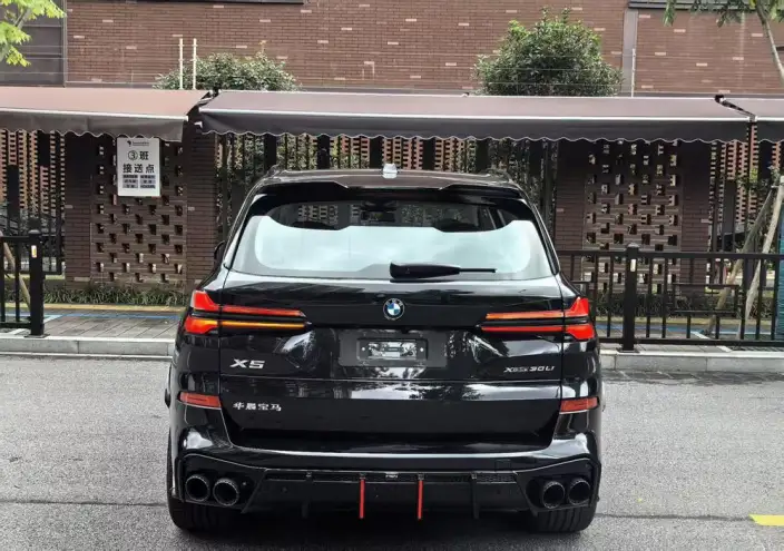 BMW X5 2025 Model xDrive30Li Exclusive Model M Sports Night Set – фото 5