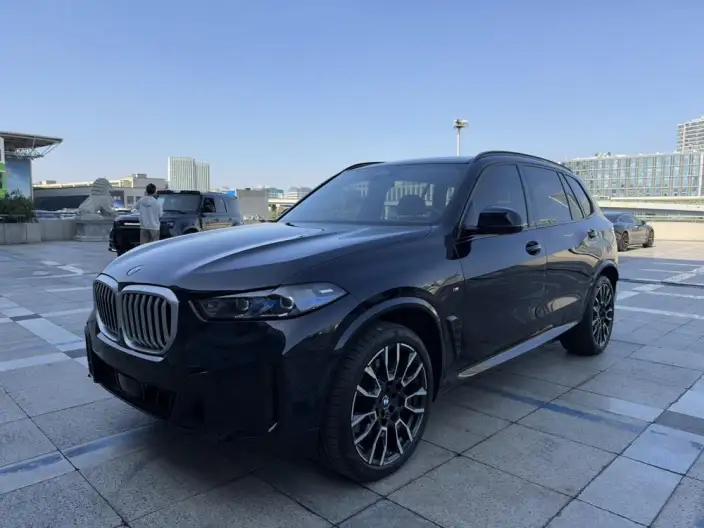 BMW X5 2025 Model xDrive40Li M Sports Night Set – фото 1