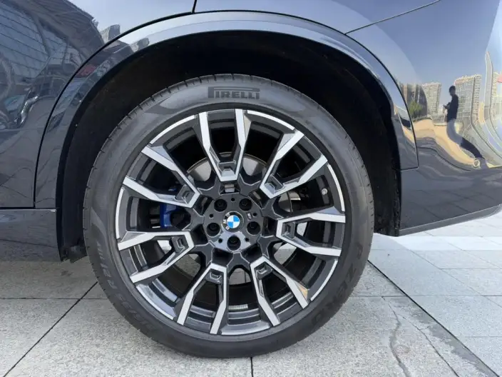 BMW X5 2025 Model xDrive40Li M Sports Night Set – фото 8