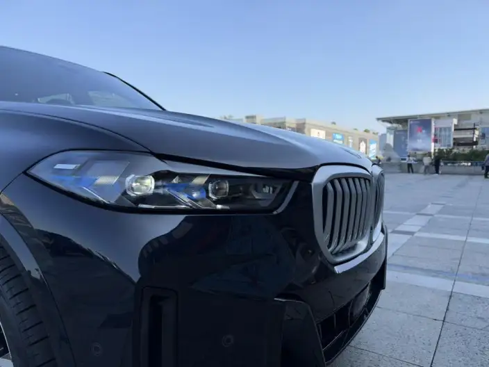 BMW X5 2025 Model xDrive40Li M Sports Night Set – фото 9