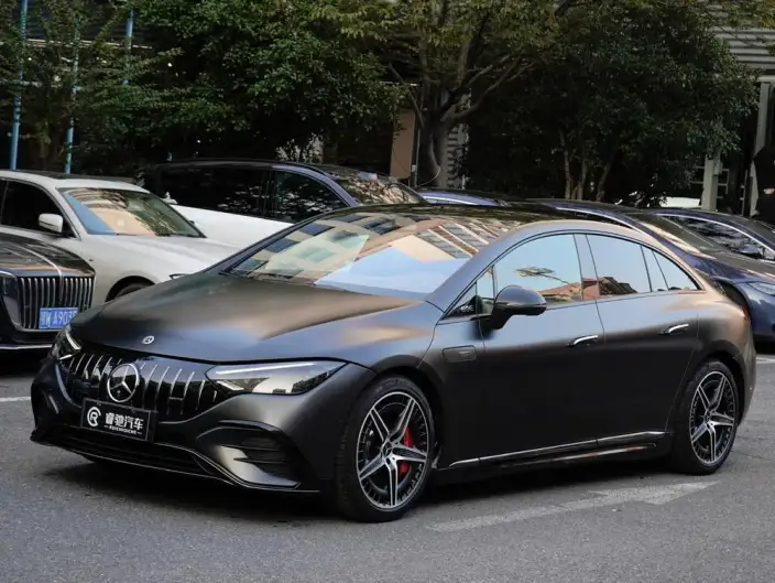 Mercedes-Benz EQE AMG 2023 Model EQE 53 4MATIC+ – фото 1