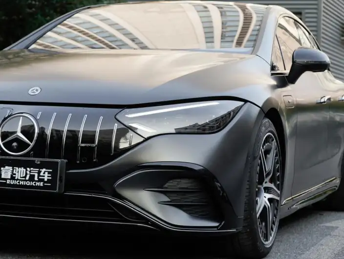 Mercedes-Benz EQE AMG 2023 Model EQE 53 4MATIC+ – фото 6