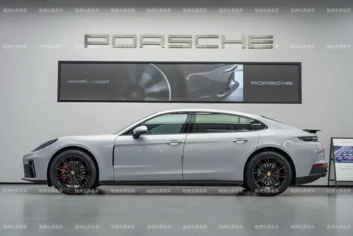 Panamera 2024 Model Panamera Executive Extended Edition 2.9T – фото 4