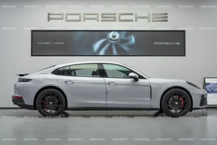 Panamera 2024 Model Panamera Executive Extended Edition 2.9T – фото 8