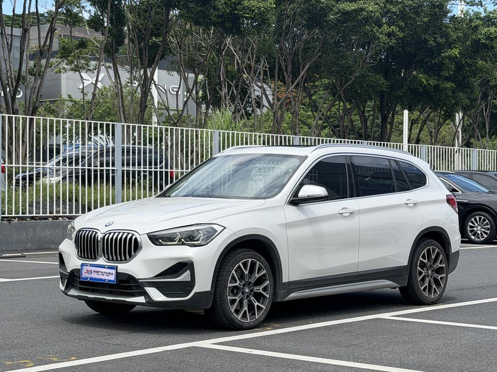 BMW X1 2022 xDrive25Li Premium – фото 1