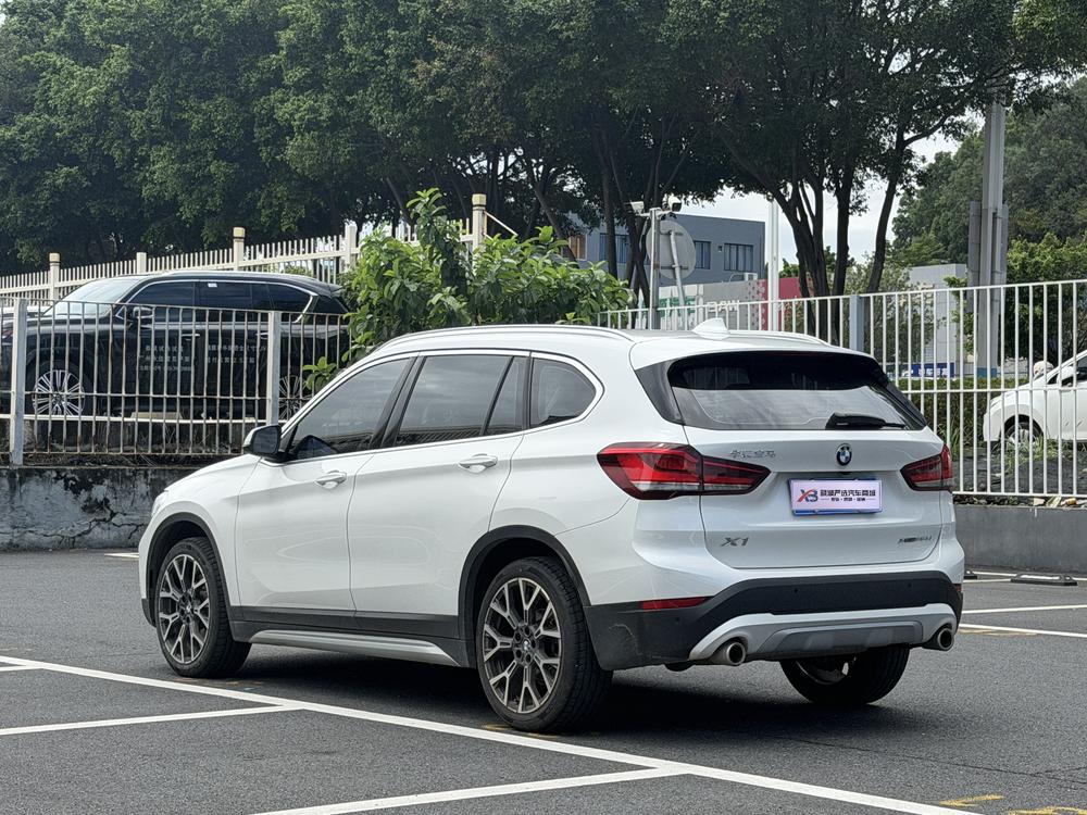 BMW X1 2022 xDrive25Li Premium – фото 5