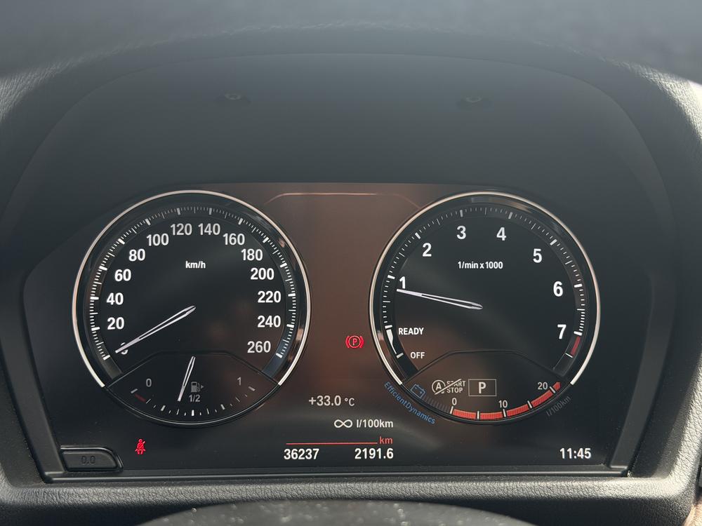 BMW X1 2022 xDrive25Li Premium – фото 11