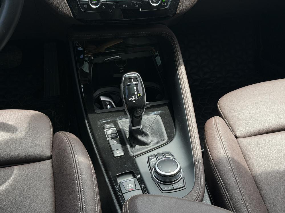 BMW X1 2022 xDrive25Li Premium – фото 13