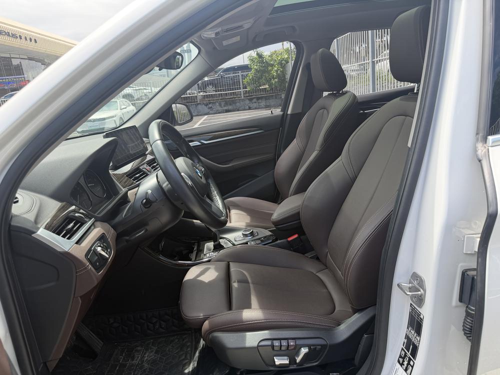 BMW X1 2022 xDrive25Li Premium – фото 15