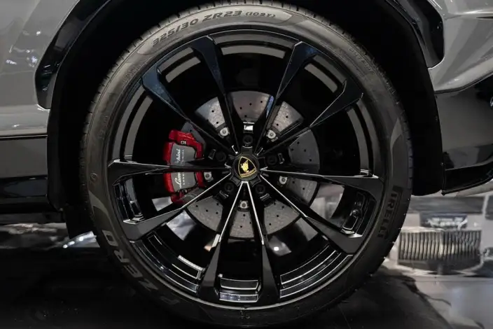 Urus 2023 Model 4.0T V8 S – фото 8