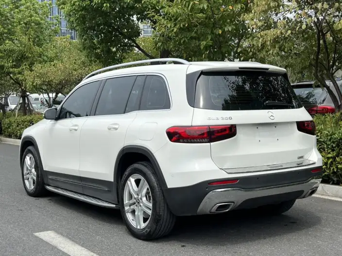 Mercedes-Benz GLB 2023 Model Facelift GLB 200 Fashion Model – фото 4