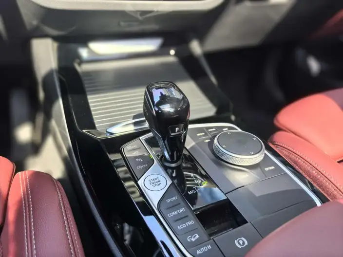 BMW X3 2023 Model xDrive30i Leading Model M Night Set – фото 9