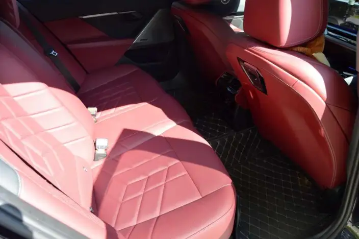 BMW 5 Series 2024 Model 525Li M Sports Set – фото 9
