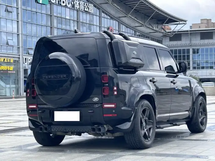 Land Rover Defender 2023 Model 110 3.0T P400 X-Dynamic HSE – фото 7