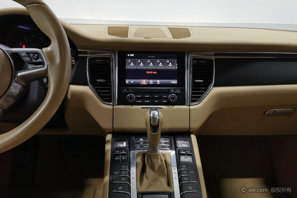 Porsche Macan 2017 Macan 2.0T – фото 12