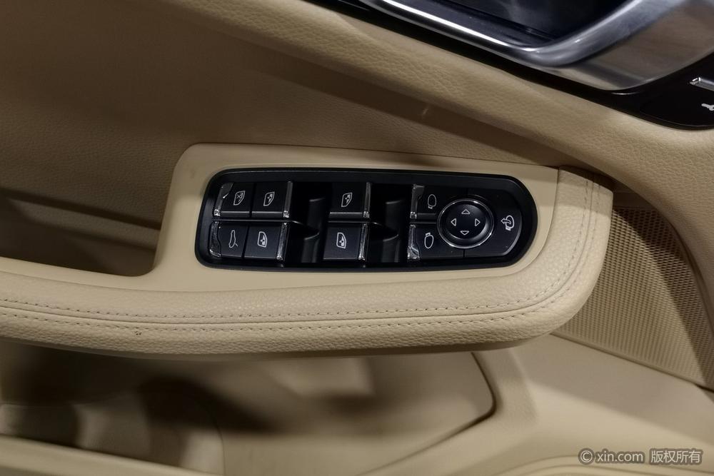 Porsche Macan 2017 Macan 2.0T – фото 22
