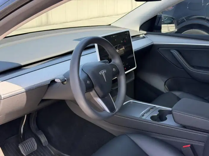 Model Y 2024 Model Rear-wheel drive version – фото 7