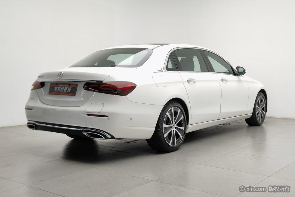 Mercedes-Benz E-Class PHEV Модель 2022 года комплектация E 350 e L sedan – фото 4