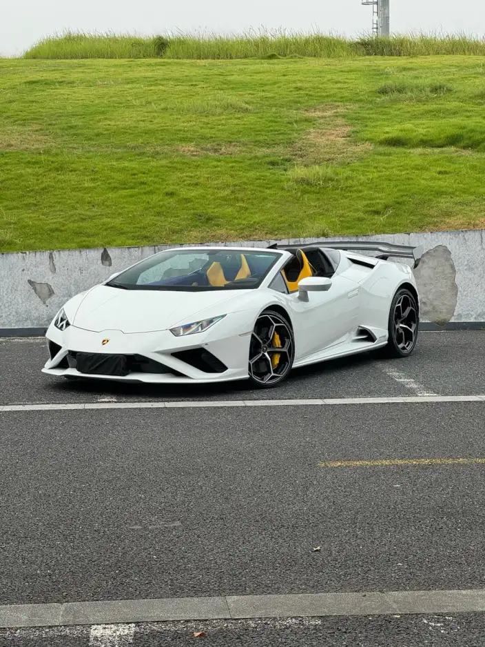 Huracán 2020 Model Huracán EVO RWD Spyder – фото 1