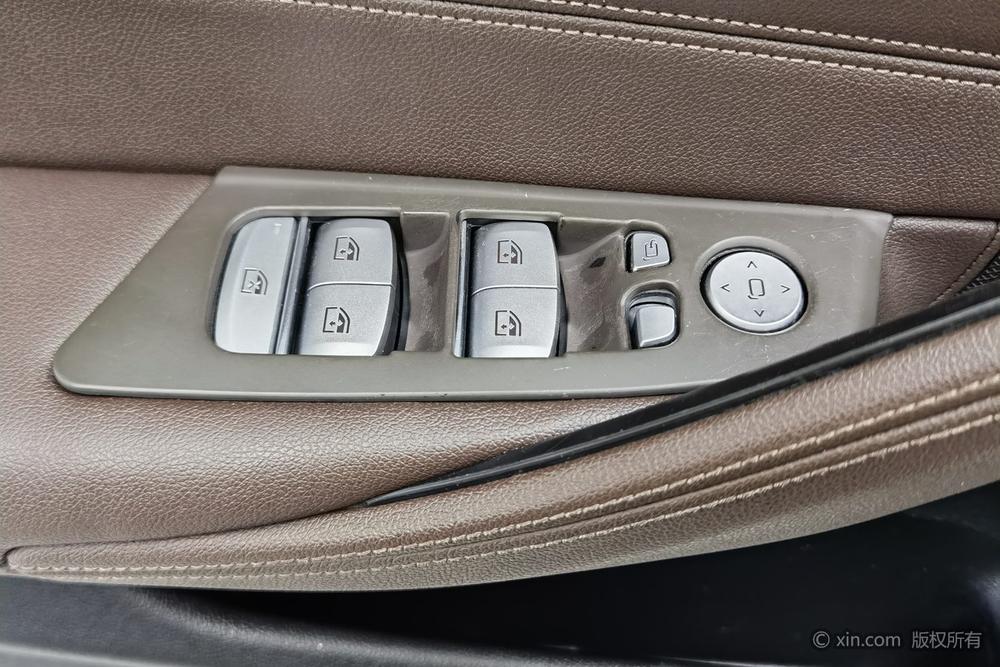 BMW 5 Series 2018 525Li Luxury Package – фото 22