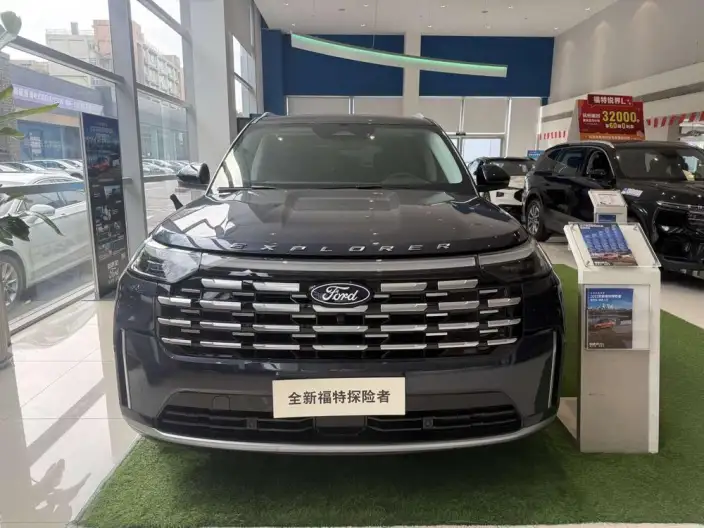 Ford Explorer 2027 Model 2.3T EcoBoost 4WD Titan Jin Edition 7 seat – фото 2