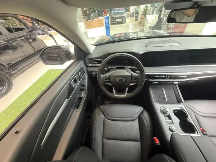 Ford Explorer 2027 Model 2.3T EcoBoost 4WD Titan Jin Edition 7 seat – фото 8