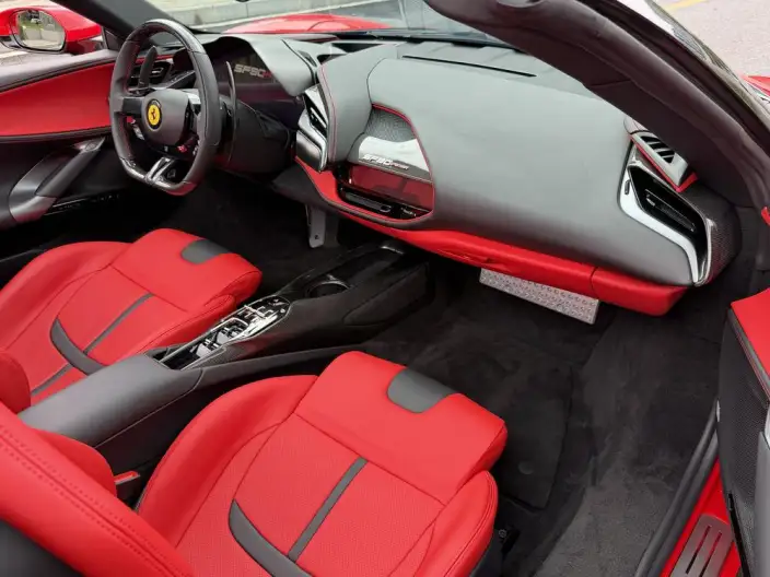 Ferrari SF90 2021 Model 3.9T V8 Spider – фото 6