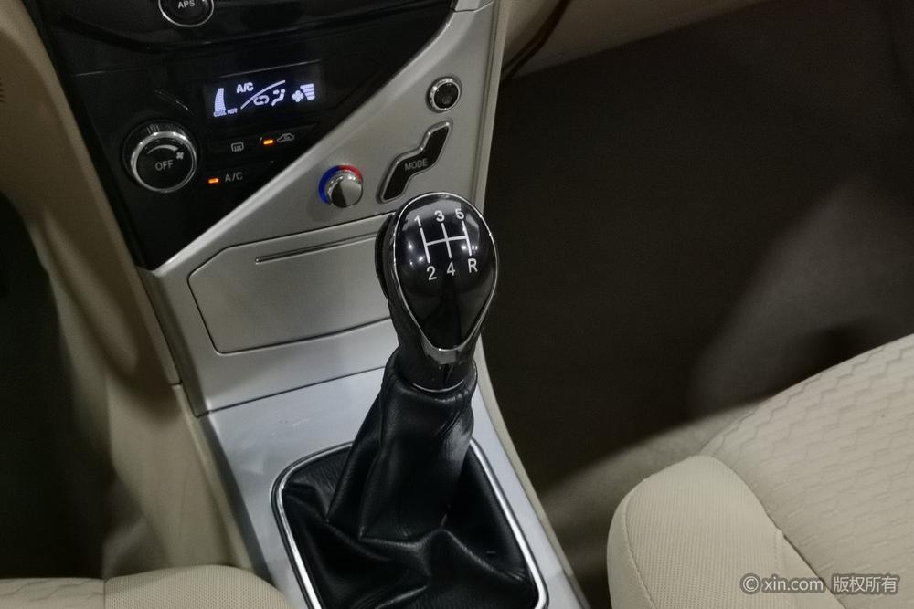 Great Wall C30 2013 модификация 1.5L Manual Comfort – фото 14