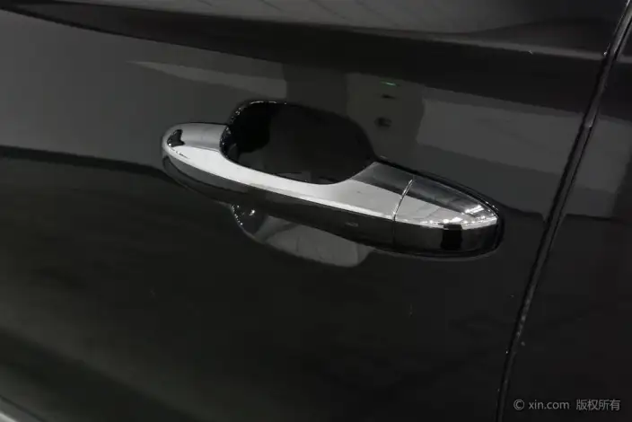 Hongqi HS7 2022 Model 3.0T Automatic 4WD Smart Flag Enjoy Edition – фото 9