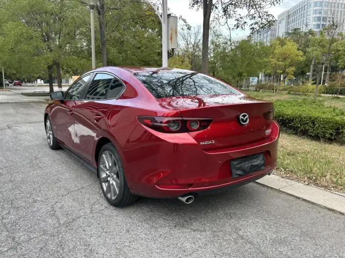 Mazda3 Axela 2021 Model 2.0L Automatic Zhi Ya Edition – фото 5