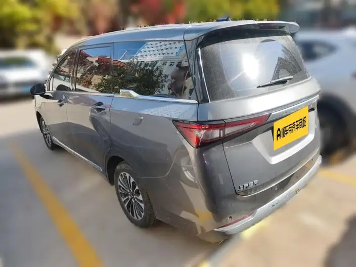 WULING Jiachen 2022 Model 1.5T CVT Exclusive Flagship Model – фото 4