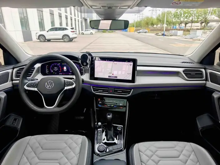 Volkswagen Tayron 2023 Model 380TSI 4WD R-Line High Power Edition – фото 8