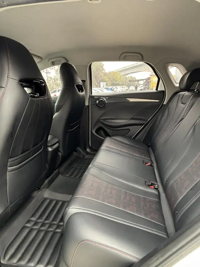 BYD E2 2023 Model Travel Edition – фото 9