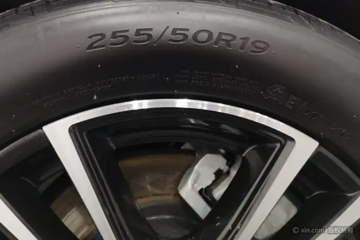 Aito M5 2024 Model Extended Range Max Rear Drive Advanced intelligent driving Edition – фото 9