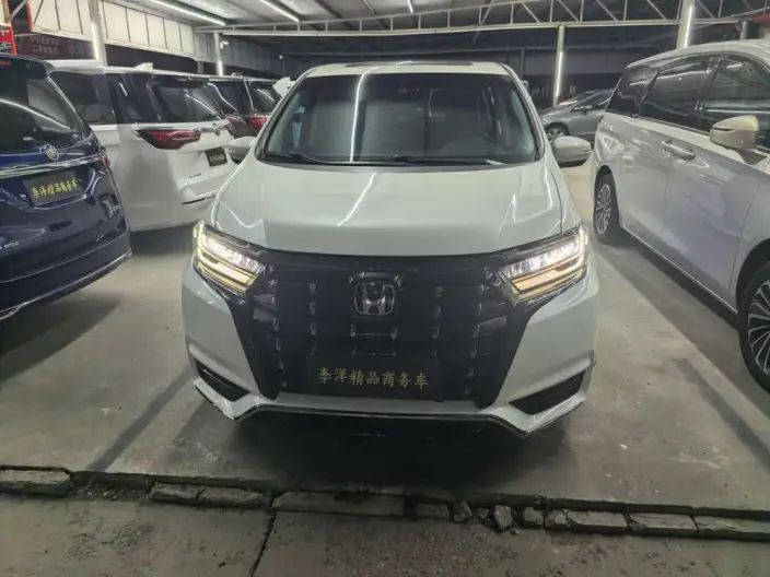 Honda Elysion 2022 Model 2.0L Hybrid Deluxe Edition – фото 2