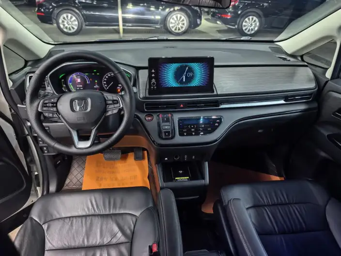 Honda Elysion 2022 Model 2.0L Hybrid Deluxe Edition – фото 6