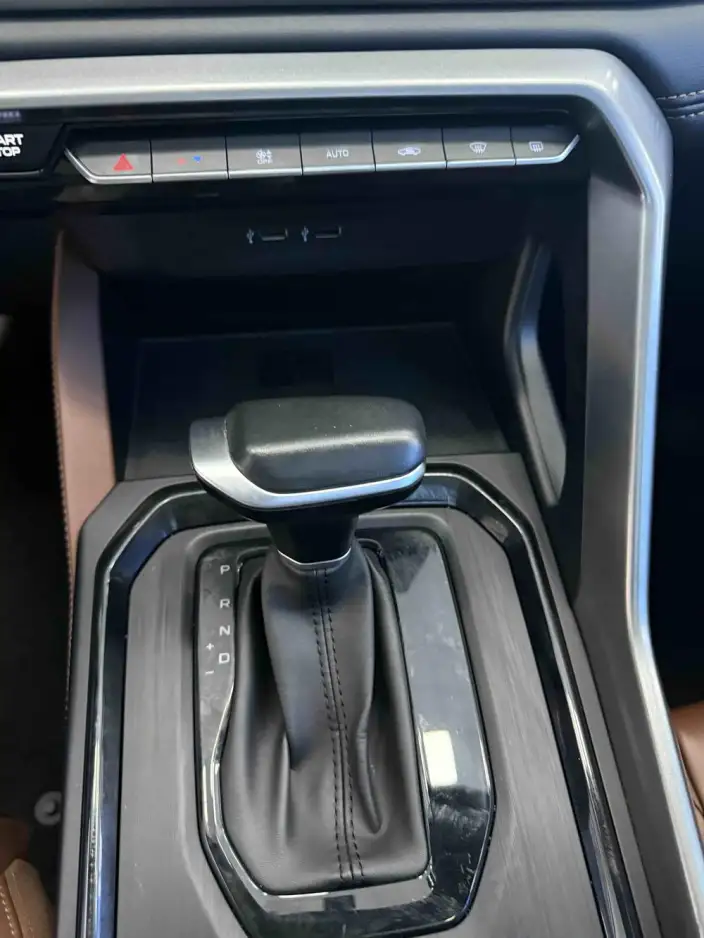 Geely Vision X6 2021 Model PRO 1.4T Automatic Noble Model – фото 10