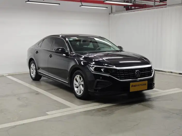 Volkswagen Passat 2022 Model 280TSI Business Edition – фото 3