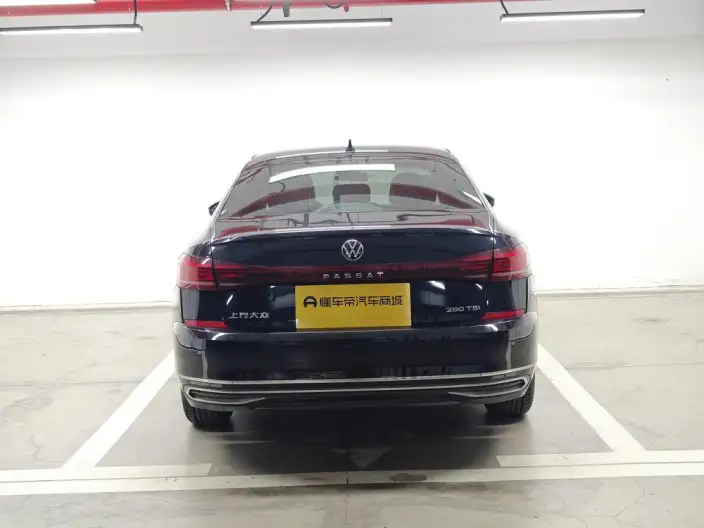 Volkswagen Passat 2022 Model 280TSI Business Edition – фото 6